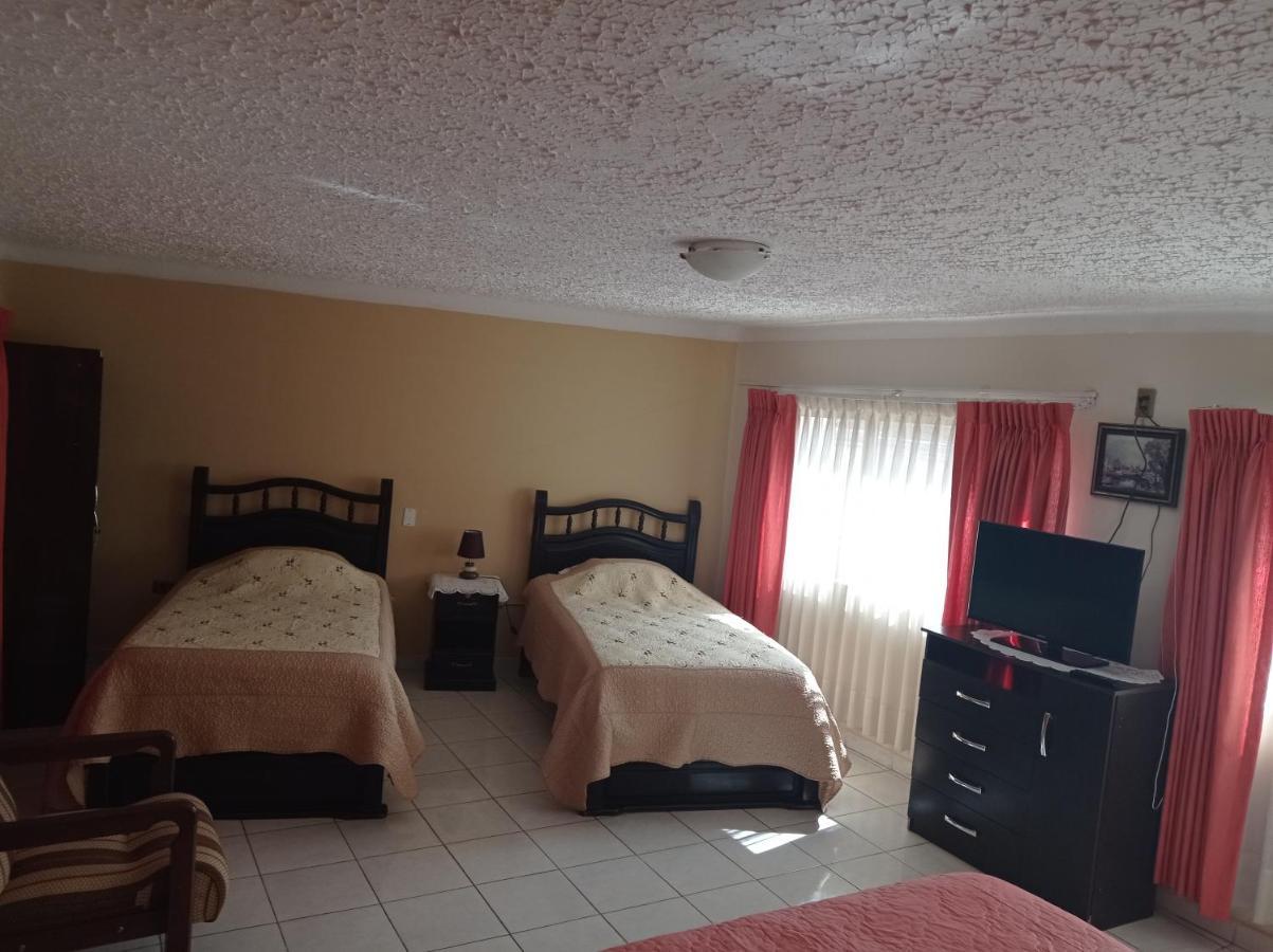 Hostal Aramayo 투피사 외부 사진
